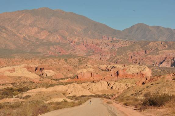 Chegando ao Vale das Conchas, próximo à Cafayate - Argentina